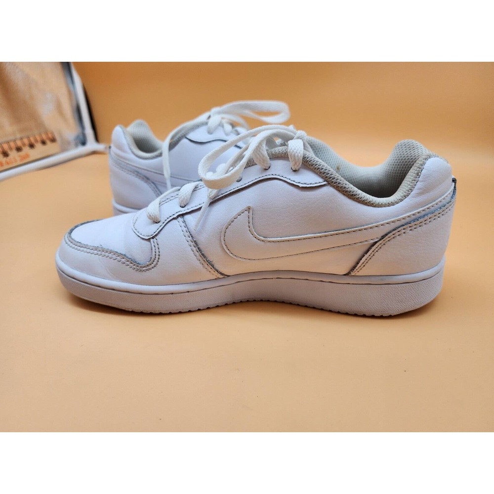 Nike White Athletic Shoes - Picture 10 of 10